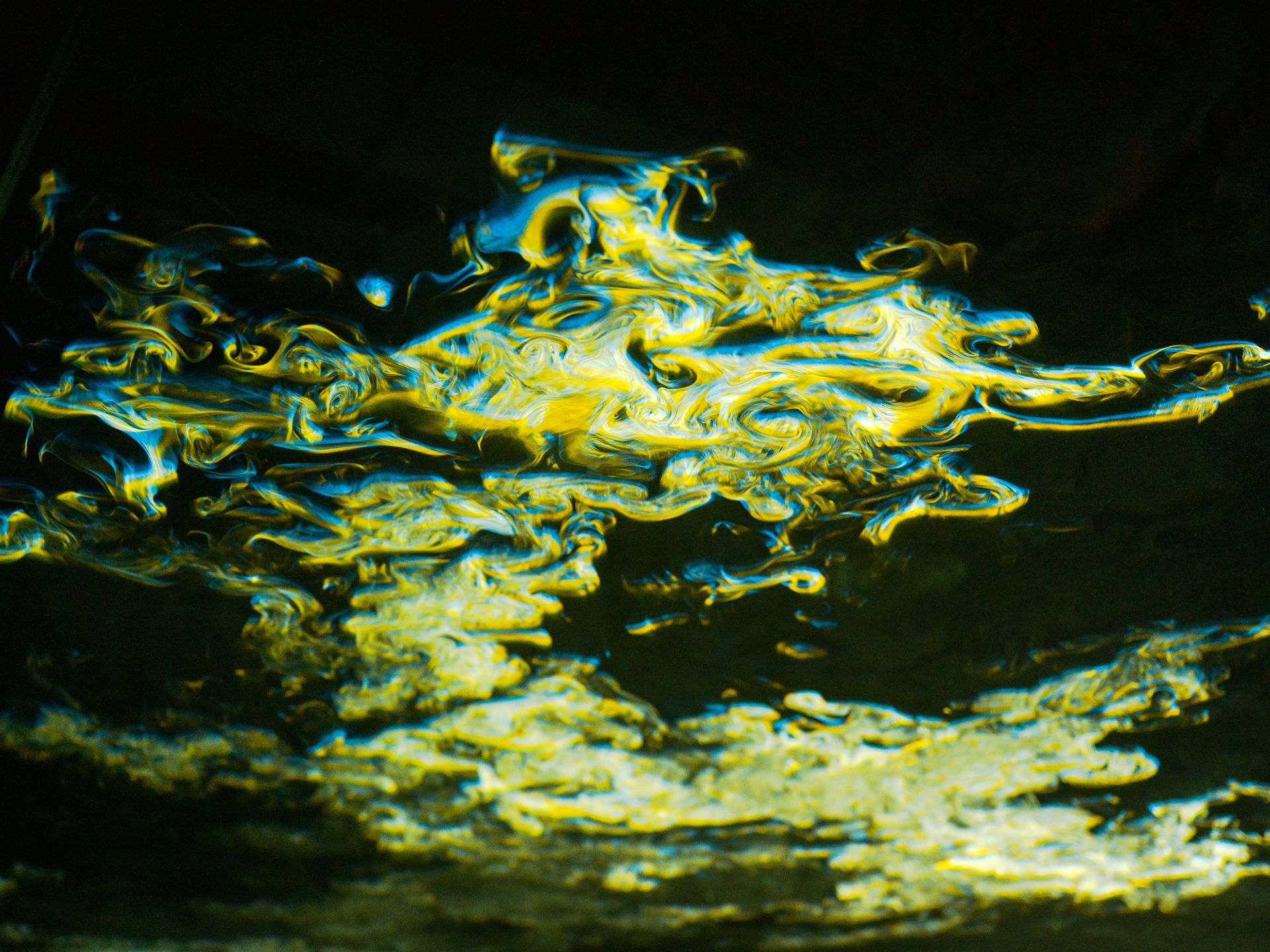Symbiotic seeing